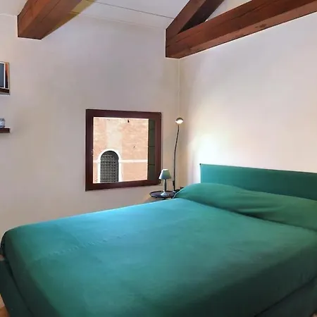 Ca' Della Tana Charming In Biennale Area Apartmán Benátky