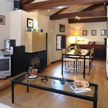 Ca' Della Tana Charming In Biennale Area Apartamento