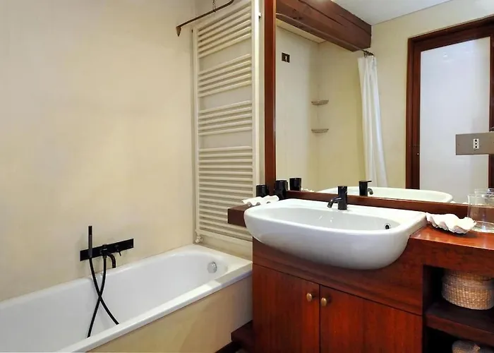 Ca' Della Tana Charming In Biennale Area * Venedig